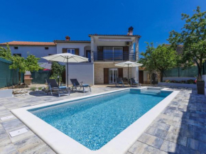 Holiday Home Reaa by Interhome